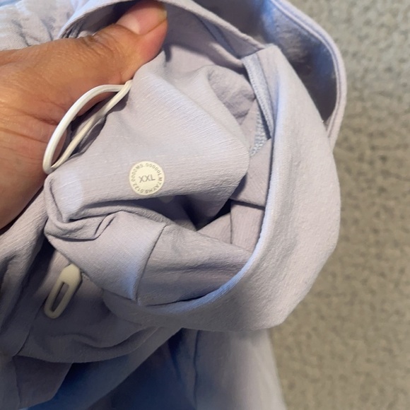 Lululemon Pool Short 5"
Blue size XXL - Picture 5 of 5